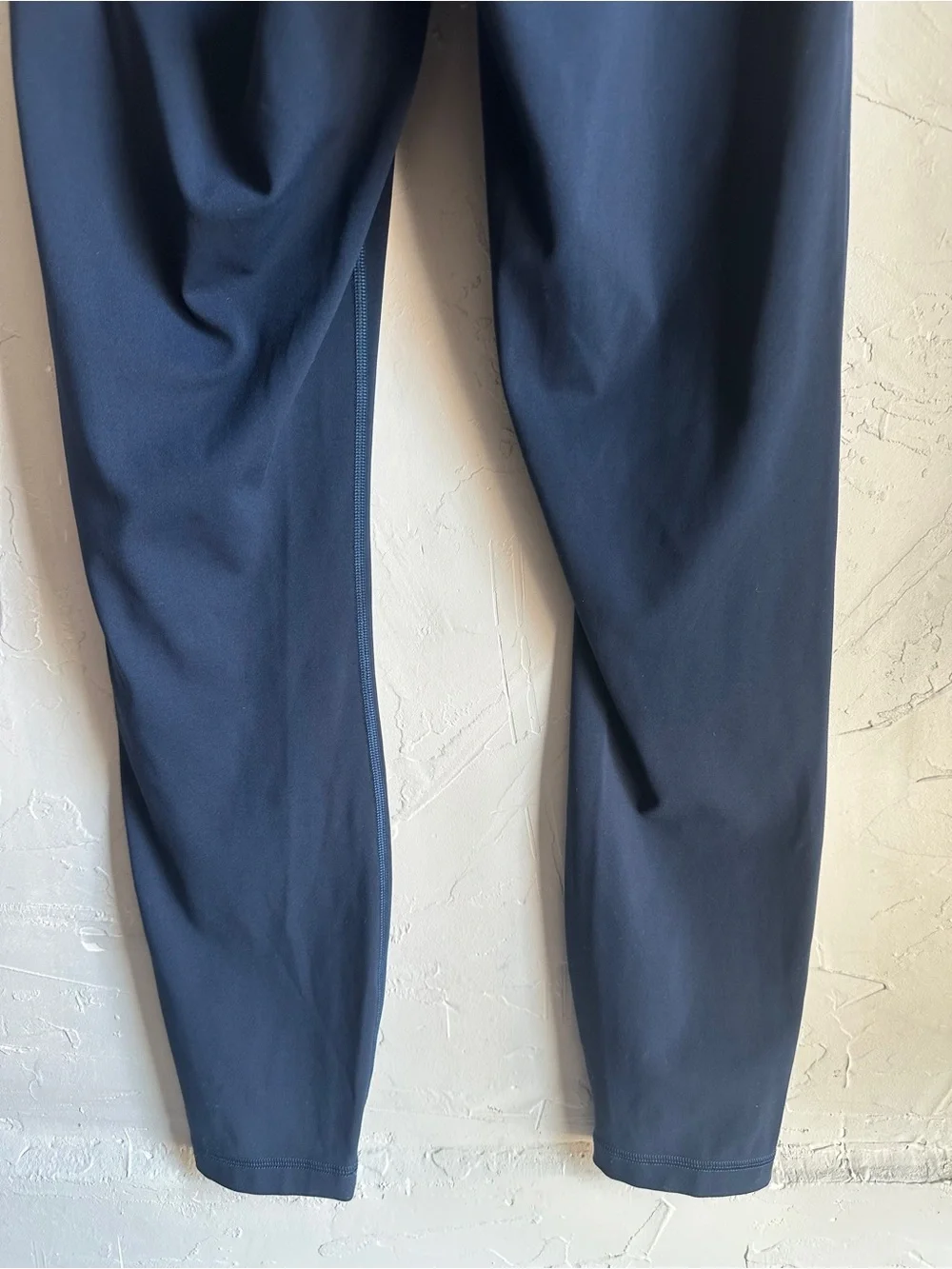 Lululemon Wunder Under Luxtreme Navy Yoga Pilates Athleisure Minimalist Sz 6